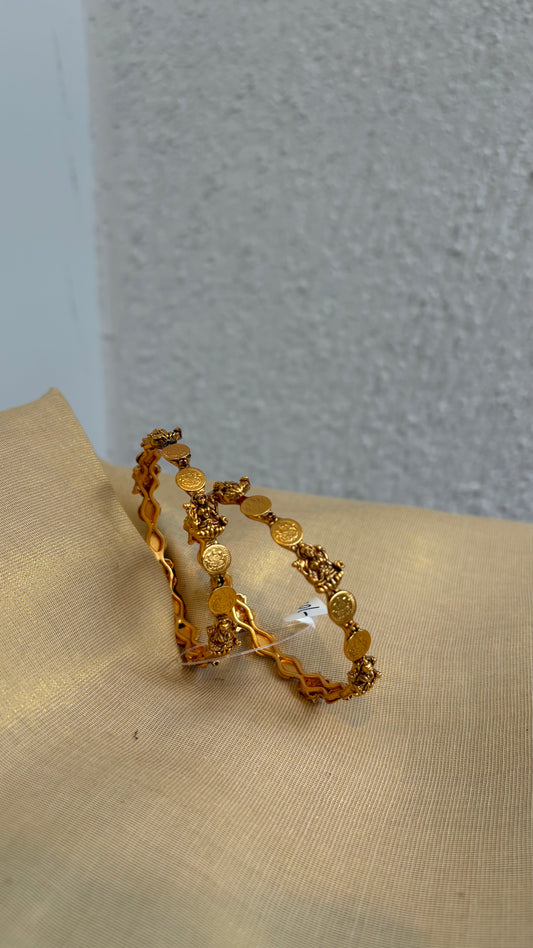 Coin bangles traditional (set of 2)