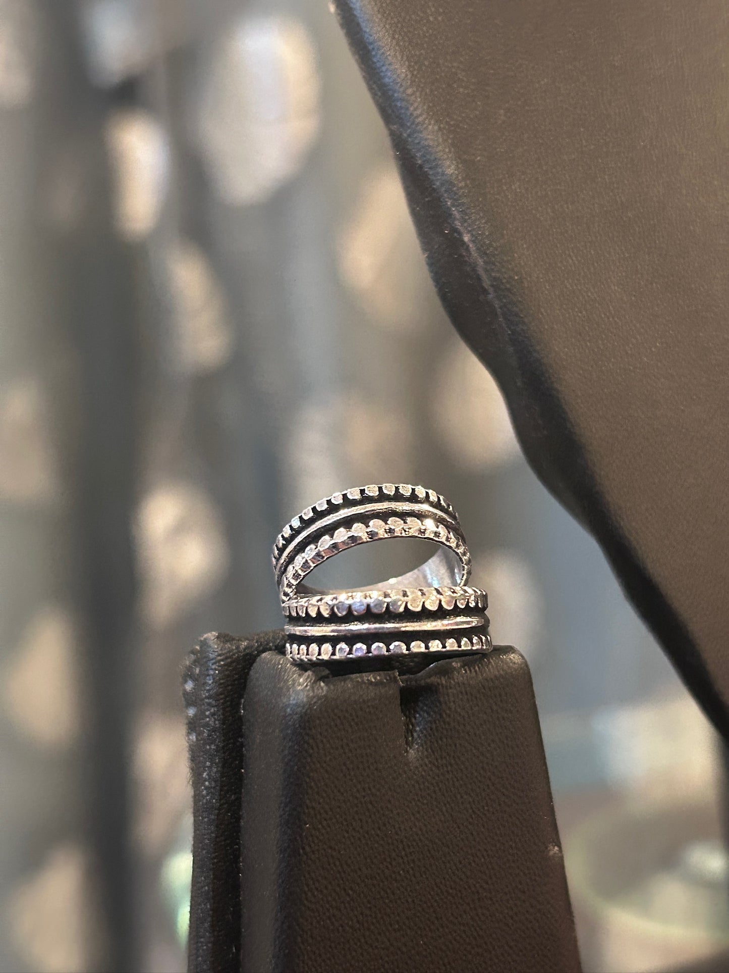 Silver adjustable oxidised minchi