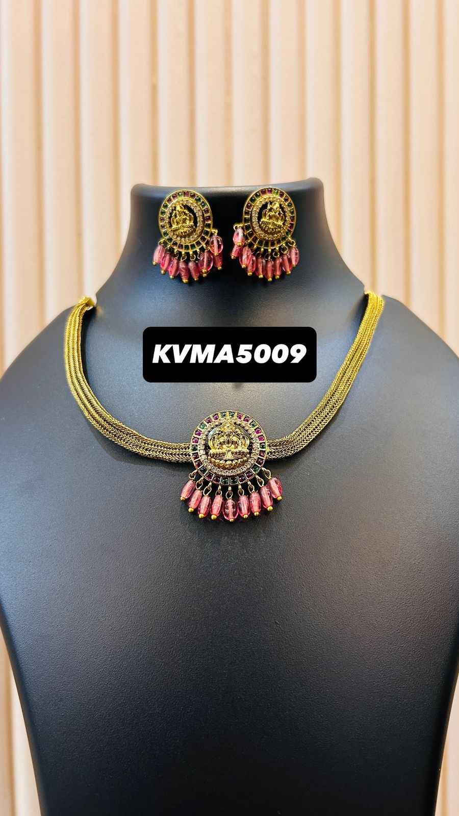 Premium lekshmi chocker