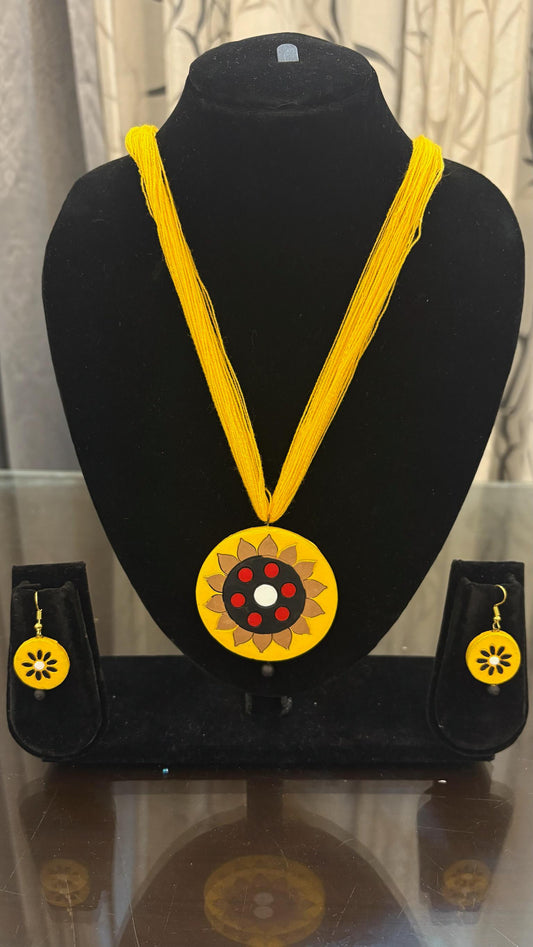 Mirror work Terracotta