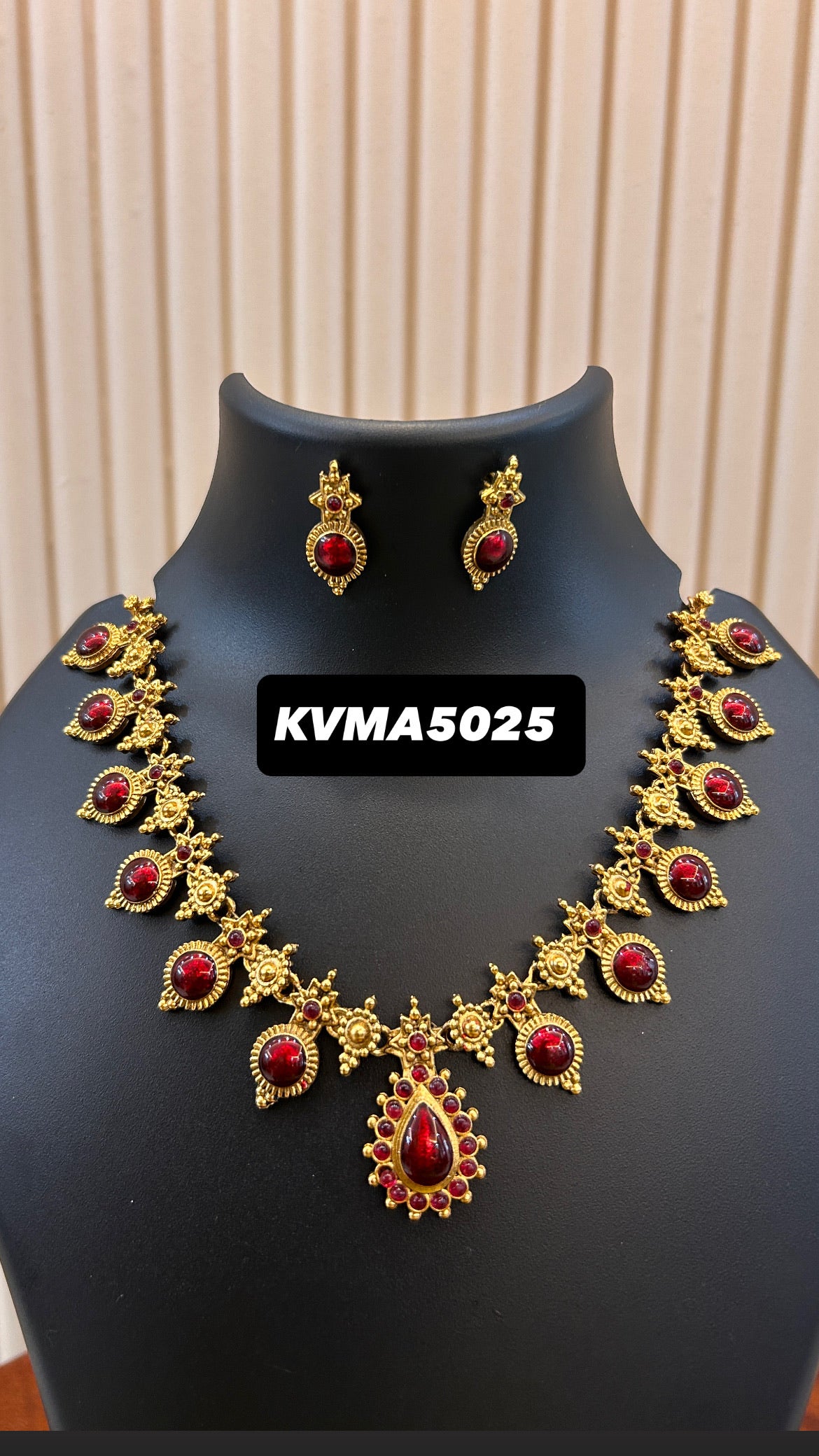 South Indian bridal palakka (round)