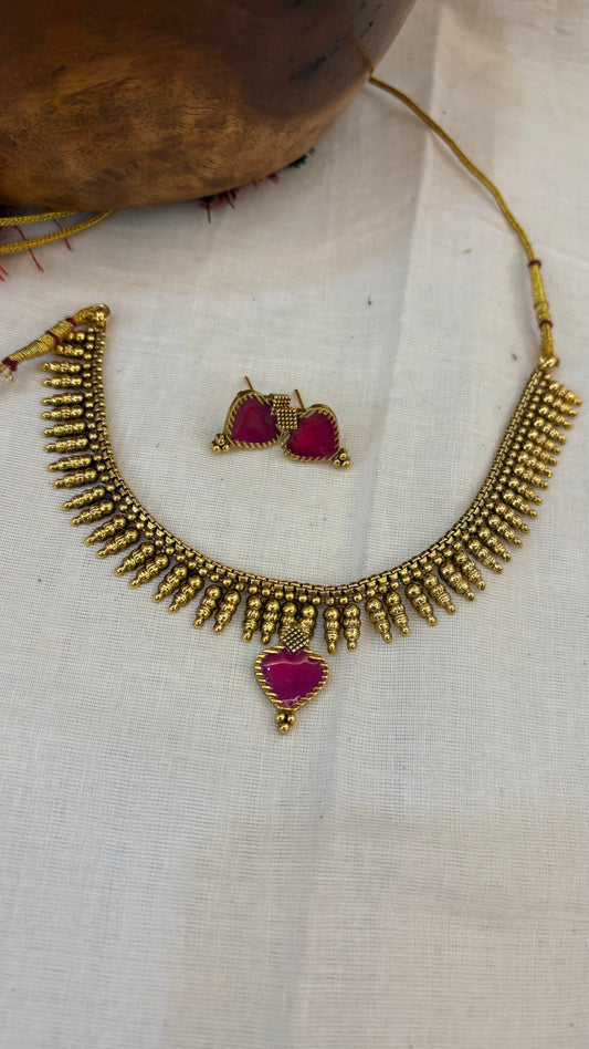 Mullamott Love necklace