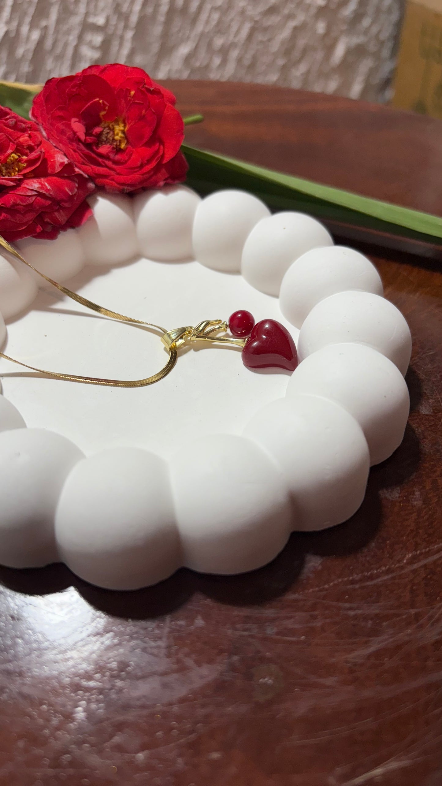 Snake chain necklace with Red heart