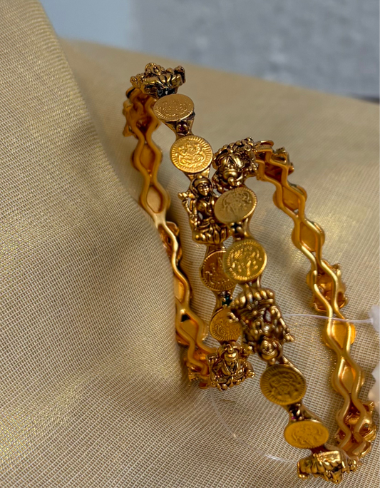 Coin bangles traditional (set of 2)