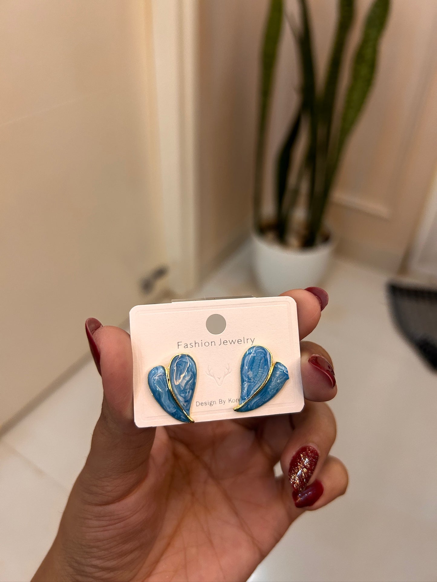 Korean love earrings