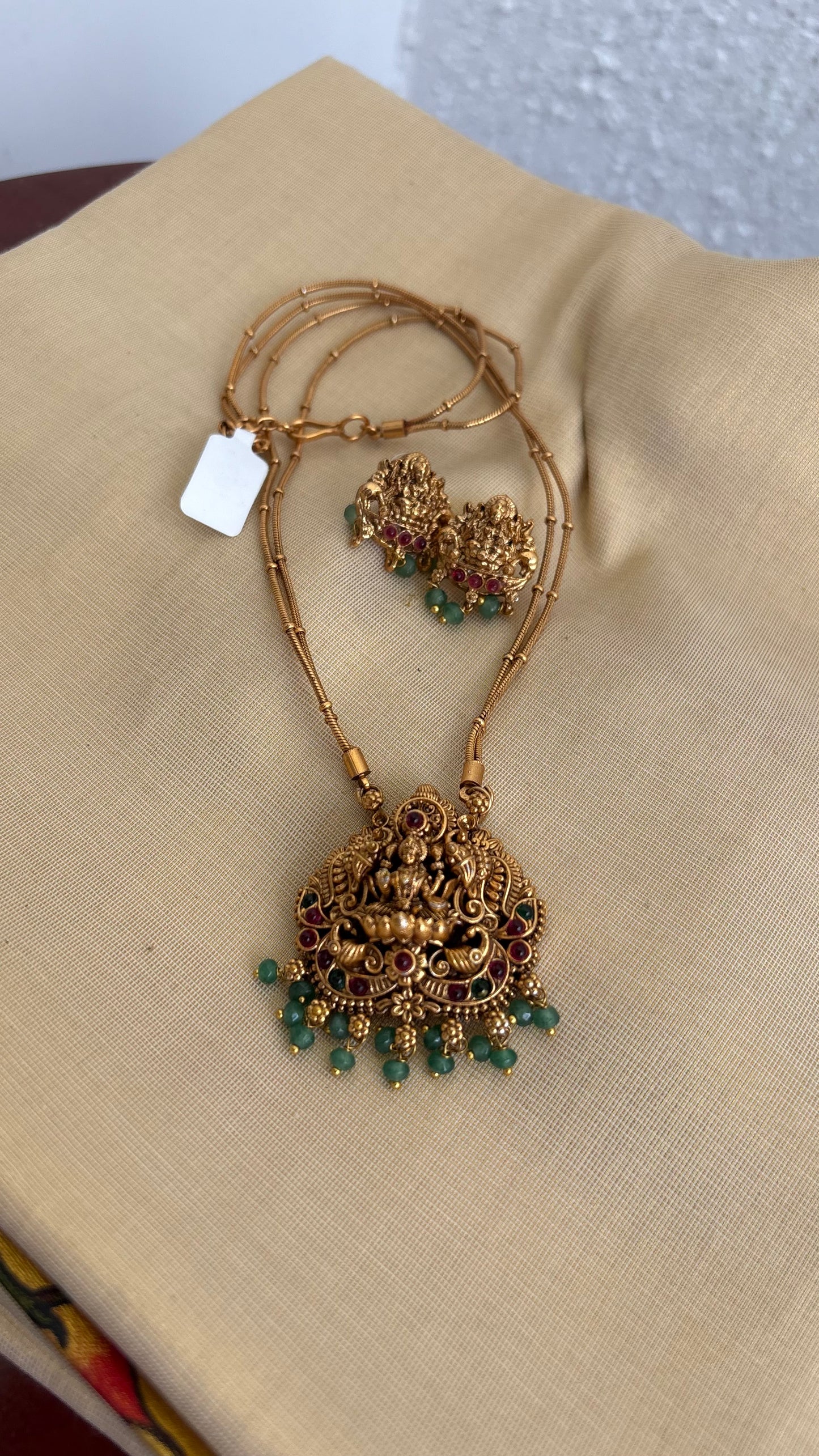 Double chain Lakshmi Haram