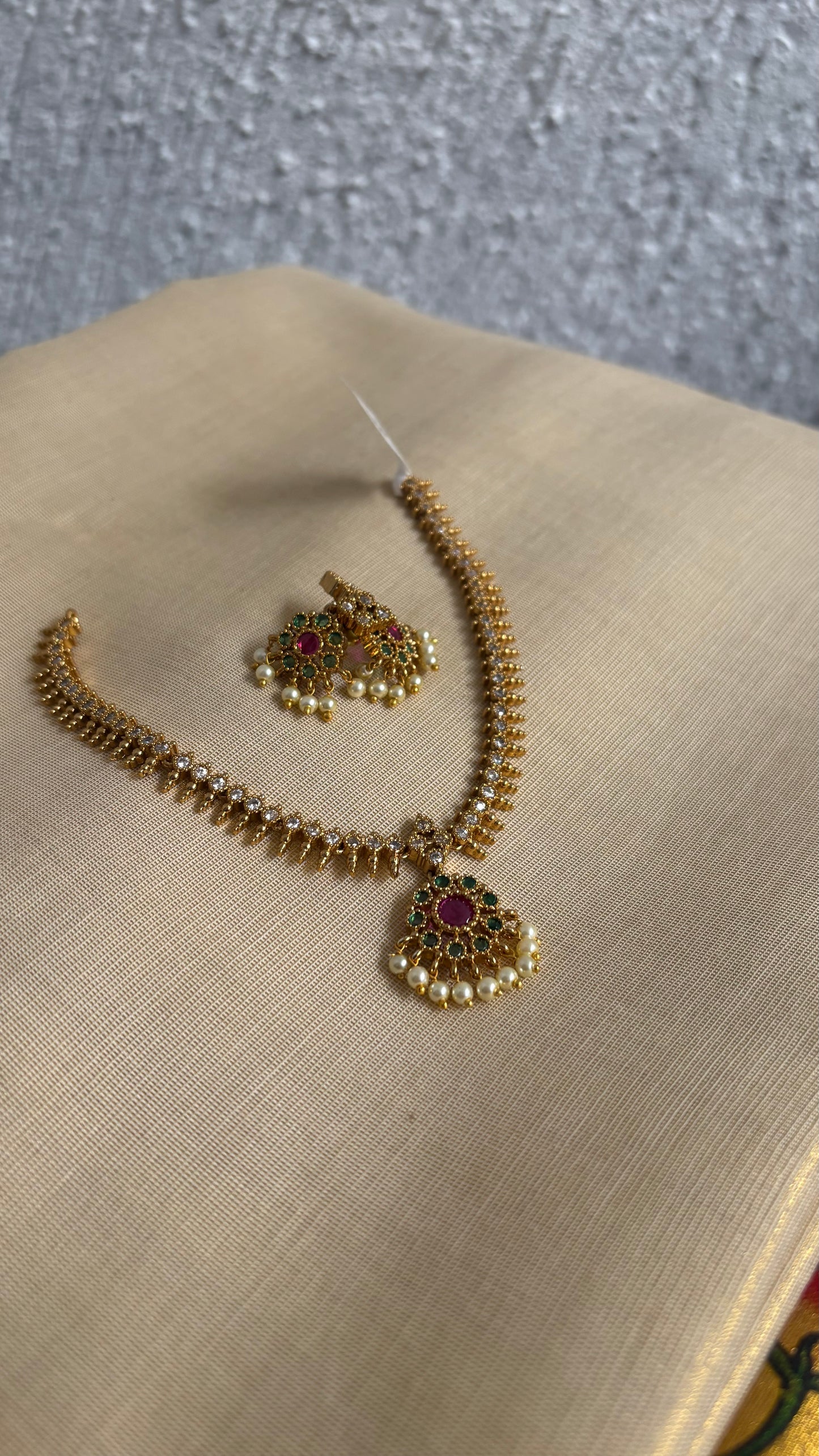 Kemp attigai necklace