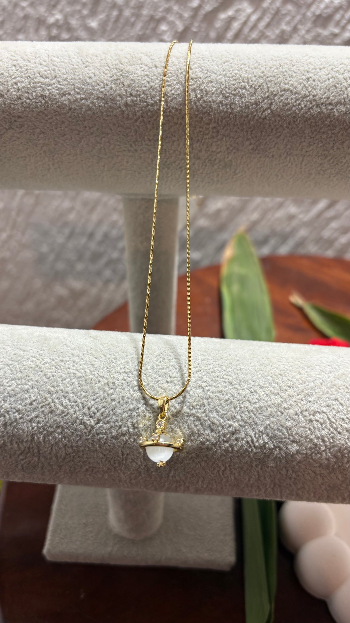 Planet saturn ss necklace