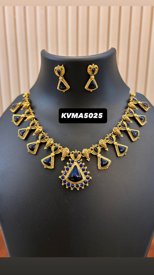 South Indian bridal palakka (triangle )