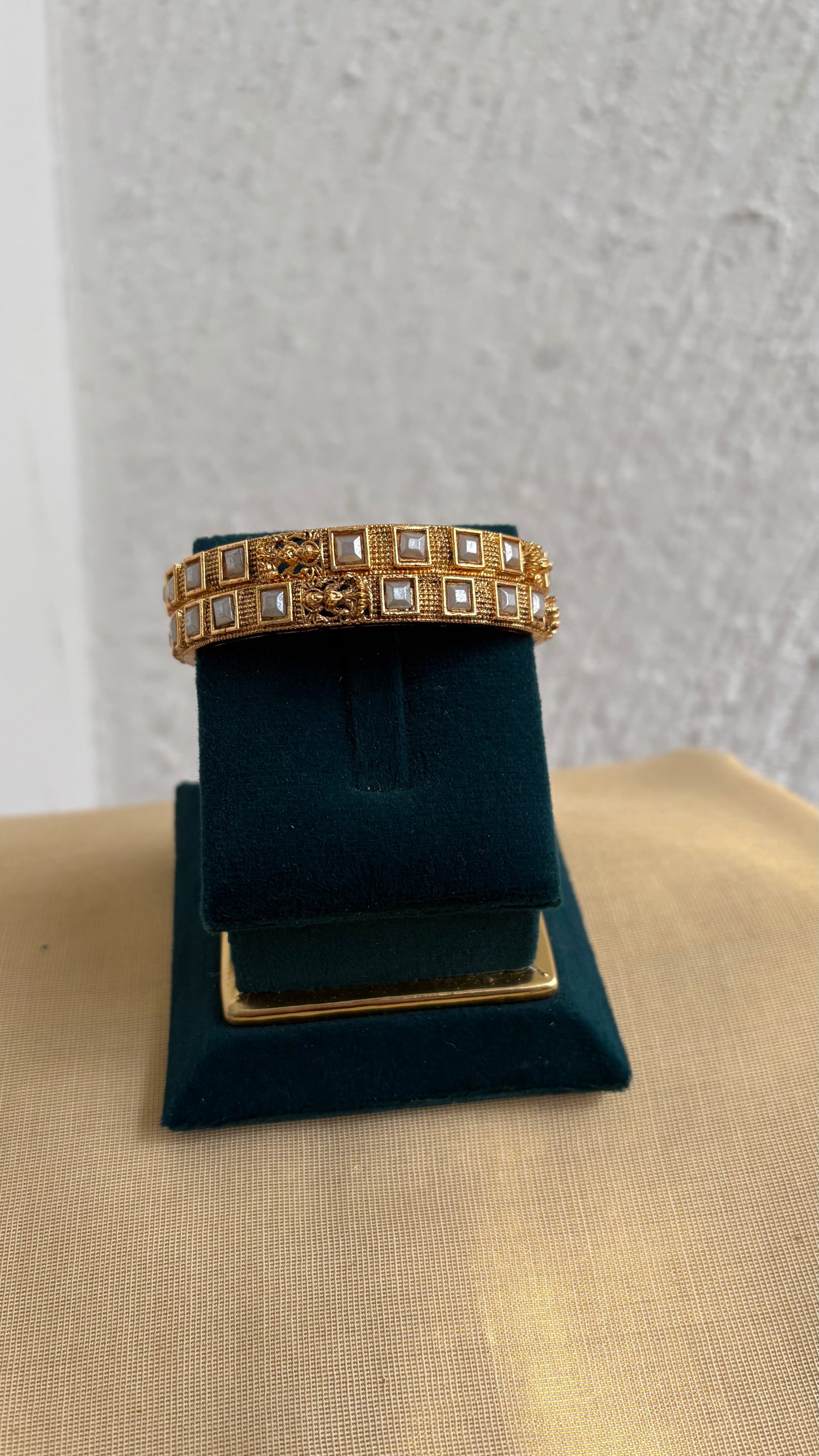 Non idol white bangles (set of 2)