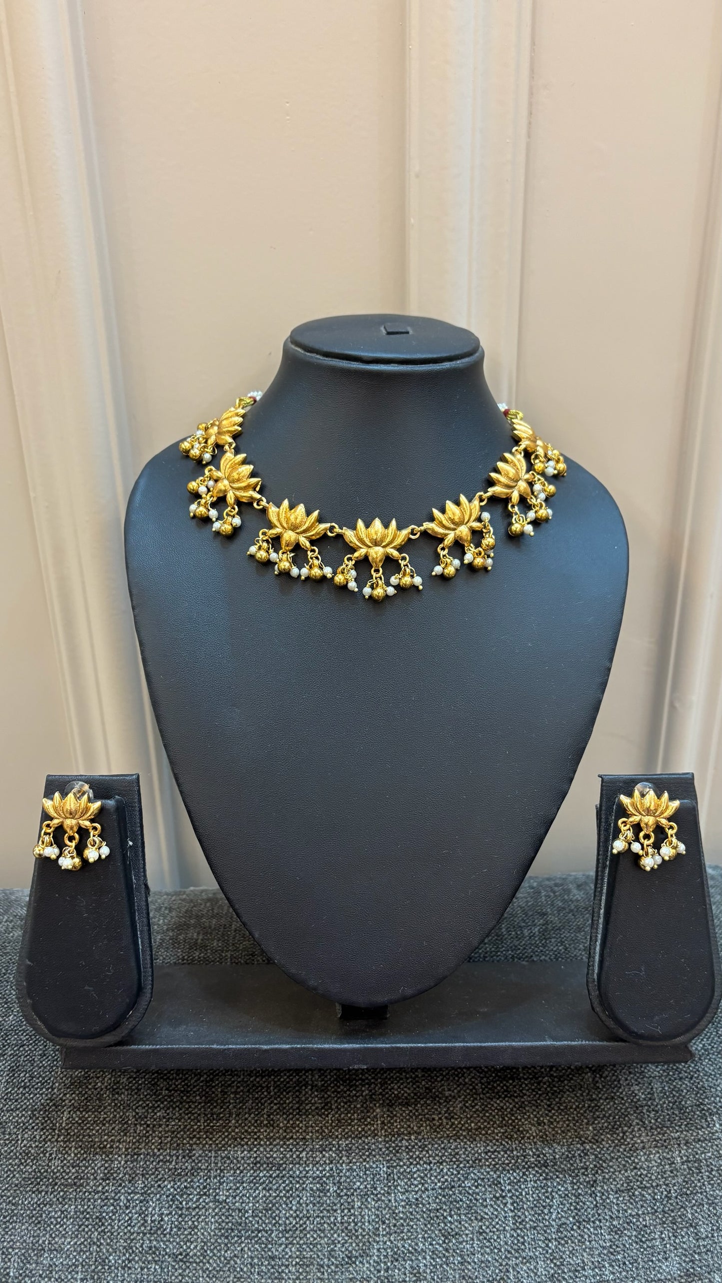Golden Lotus necklace with pearl beads