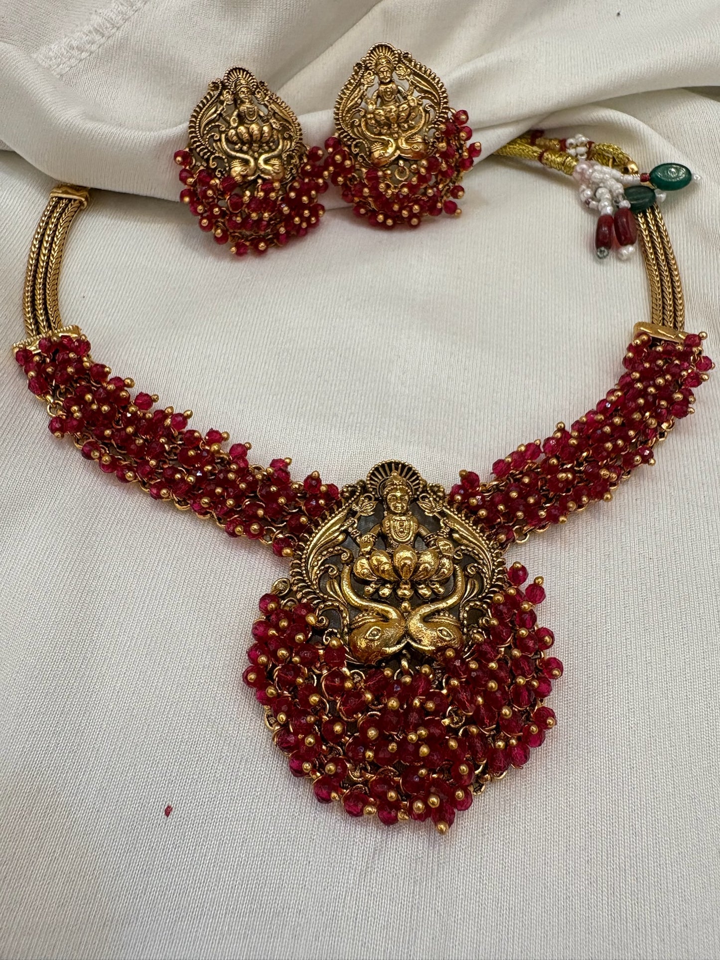 Premium Central Goddess Lakshmi Pendant Necklace