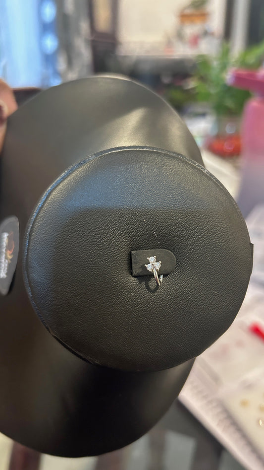 Tristone  presson nosepin