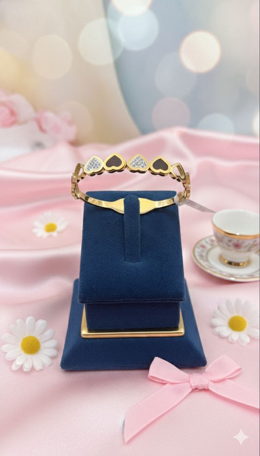 Anti-tarnish Black and white love pattern openable kada