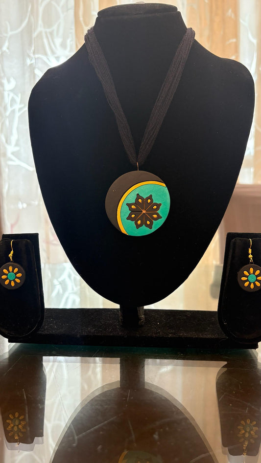 Terracotta Start Necklace