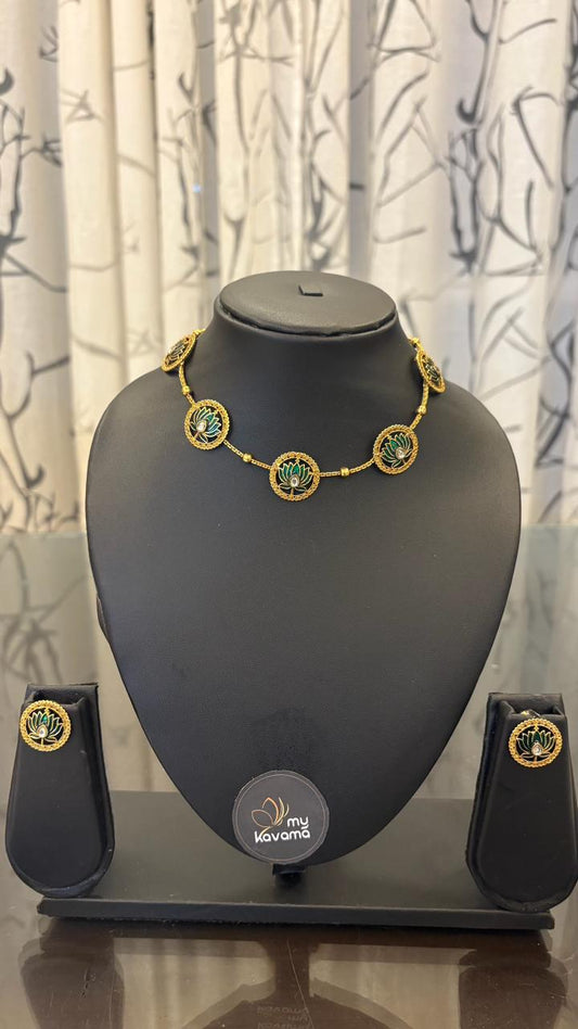 Lotus spaced kids necklace