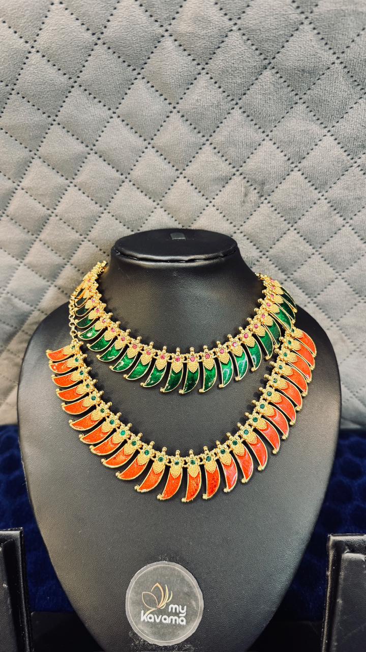 Nagapadam necklace